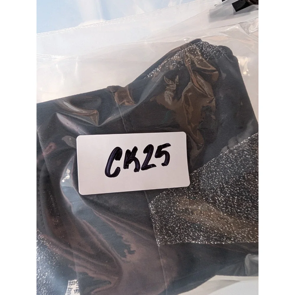 Electric Yoga We Just Mesh High Neck Silver Black Sports Bra Yoga Gym Fitness MD - Picture 7 of 7